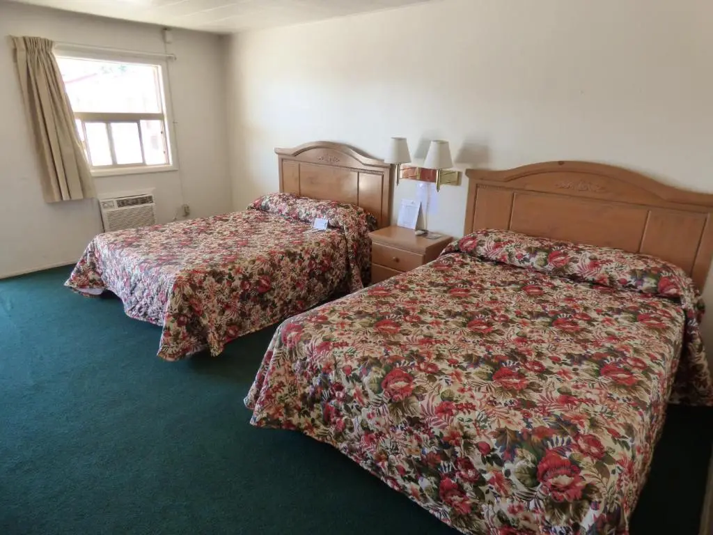 Carrizozo Inn 5